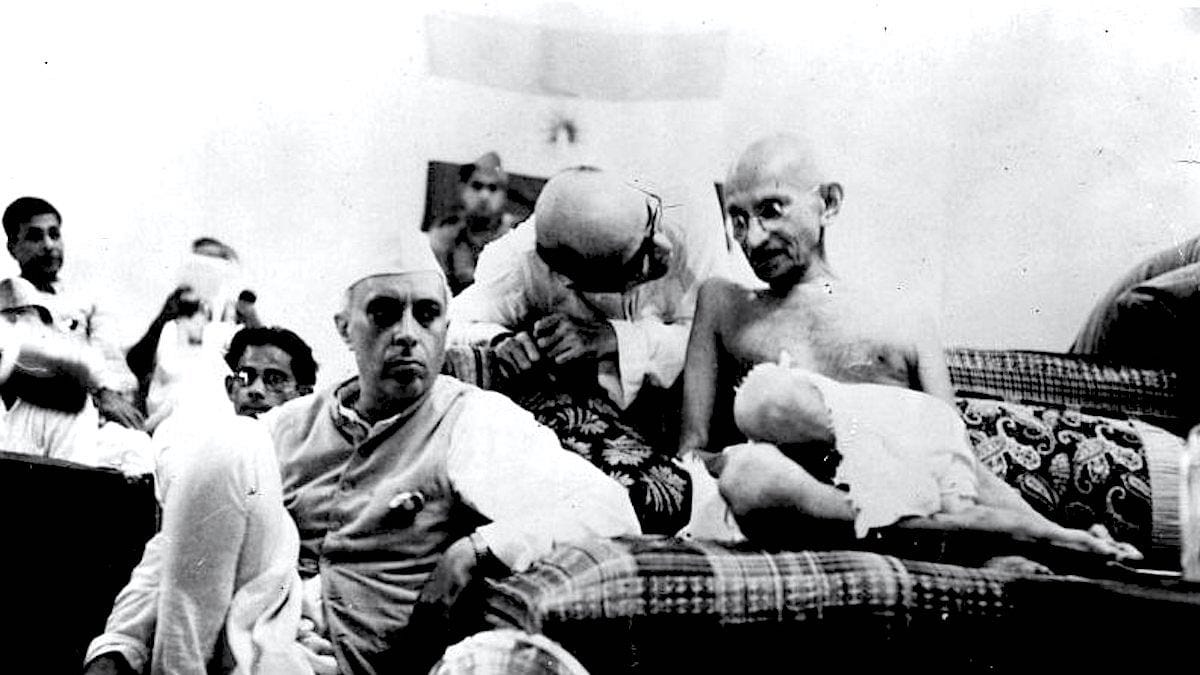 A Peek into the Congress Working Committee Under Mohandas Gandhi’s Dictatorship
