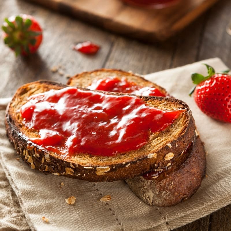 Café + tostadas con mantequilla y mermelada - Desayunos - Pizzería Jai-Al -  Restaurante | Illana