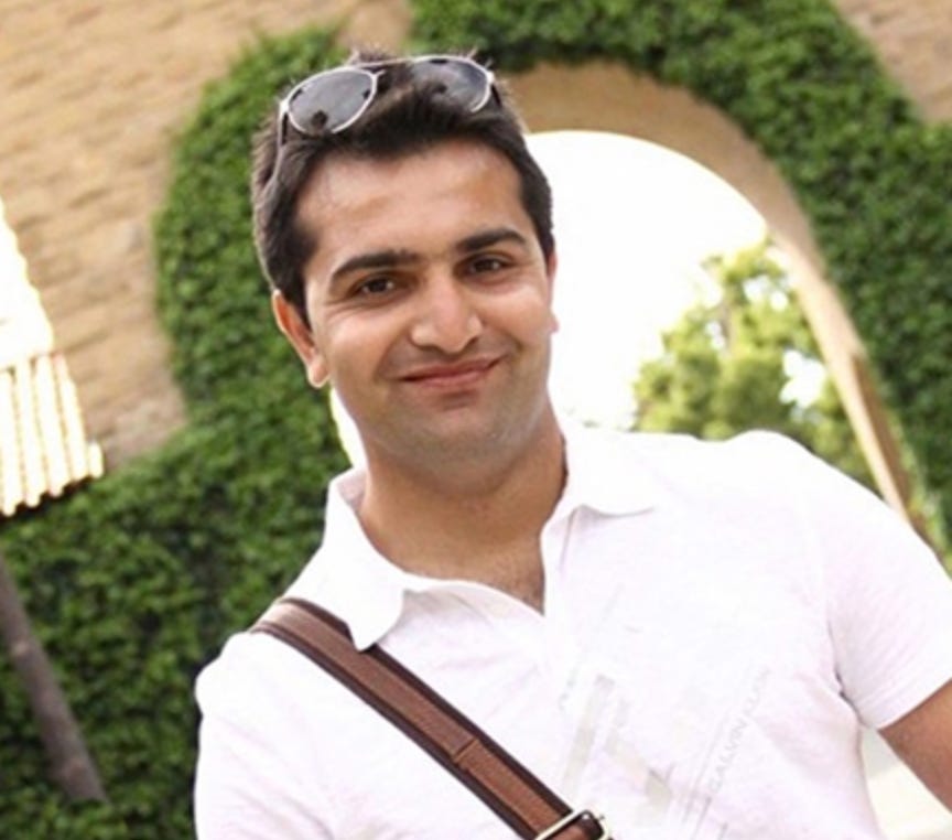 A person smiling for the camera
AI-generated content may be incorrect. A person smiling for the camera
AI-generated content may be incorrect.