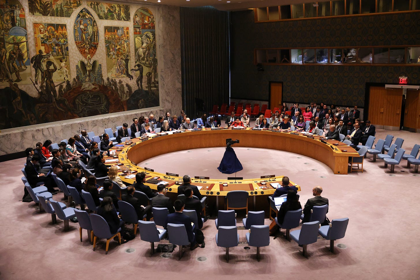 The UN Security Council votes on a U.S. resolution calling for a ceasefire between Israel and Hamas. (Photo by Michael M. Santiago/Getty Images.)