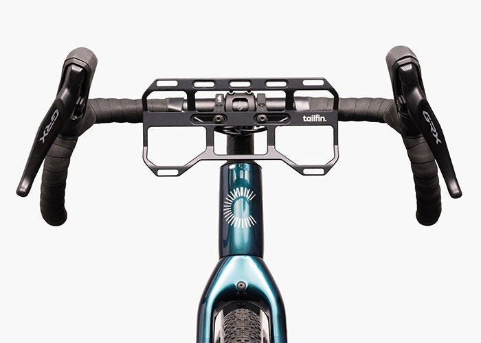 Tailfin Bar Cage