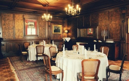 Jockey Club, Viena,Austria - Real Club de Andalucía "El Aero"