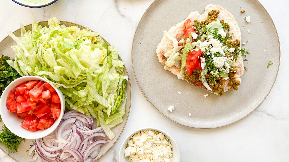 Lamb Pita with Dilly Minty Yogurt Sauce