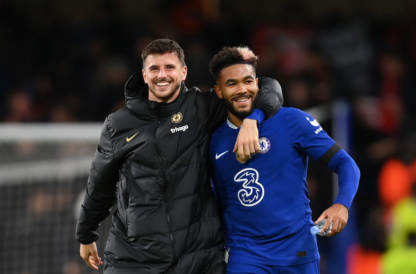 Chelsea closing in on handing Mason Mount new long-term contract after  agreeing deal with England pal Reece James | The Sun