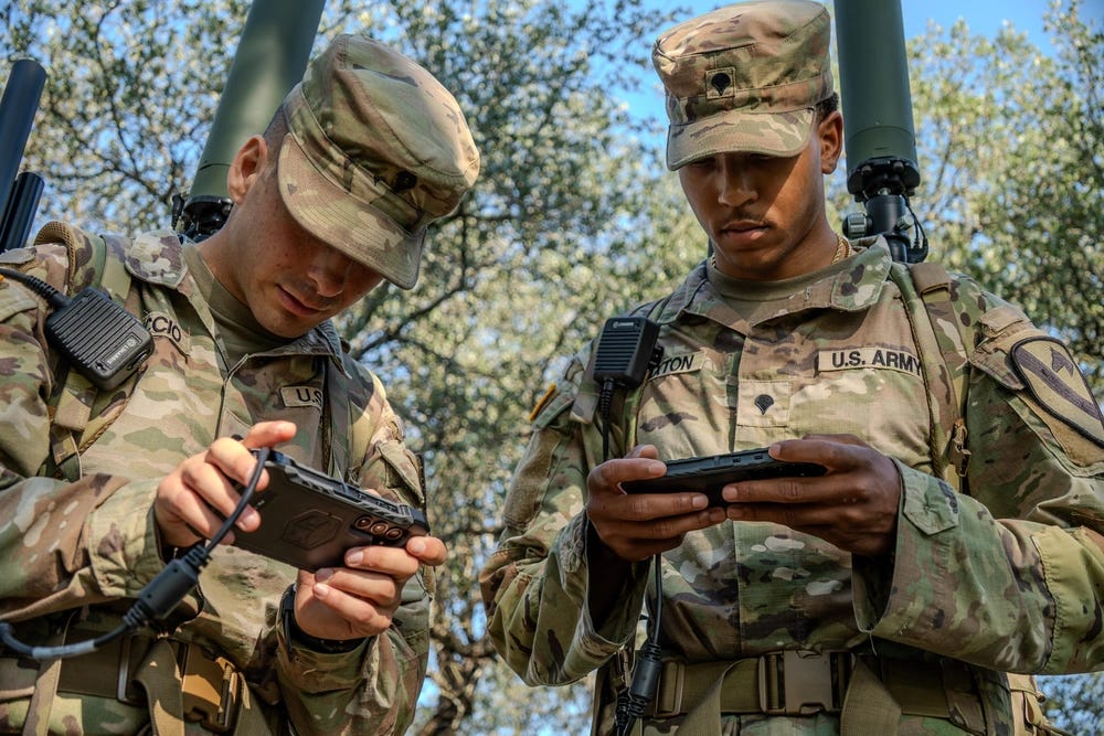 1st Cavalry Division tests terrestrial layer system manpack 1st Cavalry Division tests terrestrial layer system manpack