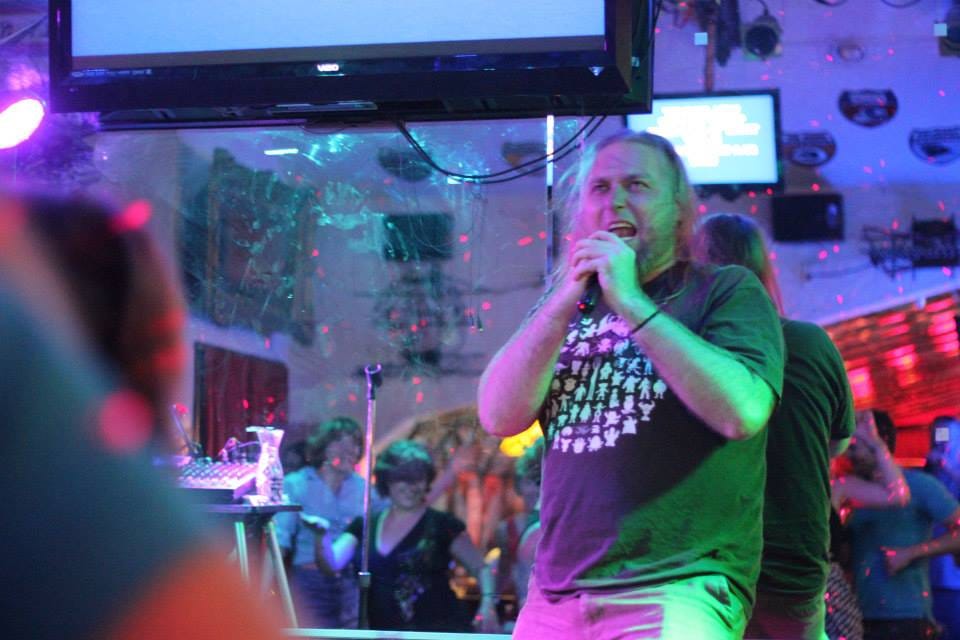 No photo description available.