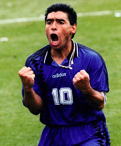 Diego Maradona festeja el primer gol al equipo Griego durante un partido en  el Mundial USA'94, en junio de 1994, Boston, EEUU. - Martín Acosta