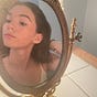 Julia's avatar