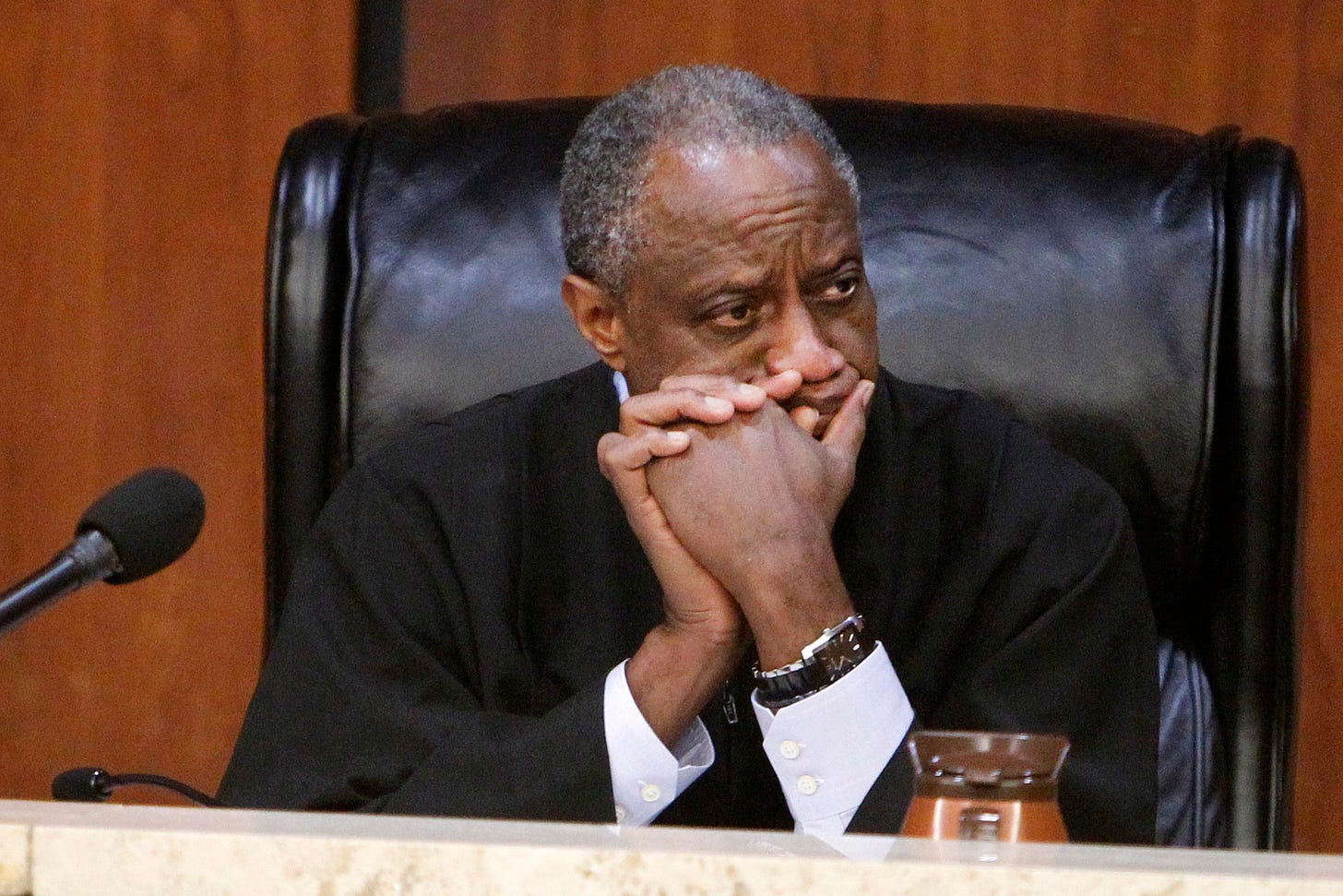 Trailblazer on and in the court, Judge Casey Manning retires | WSAV-TV