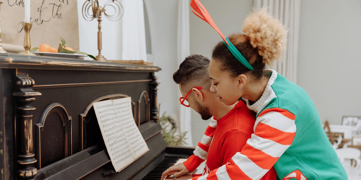 The Happiness Practices Christmas Playlist