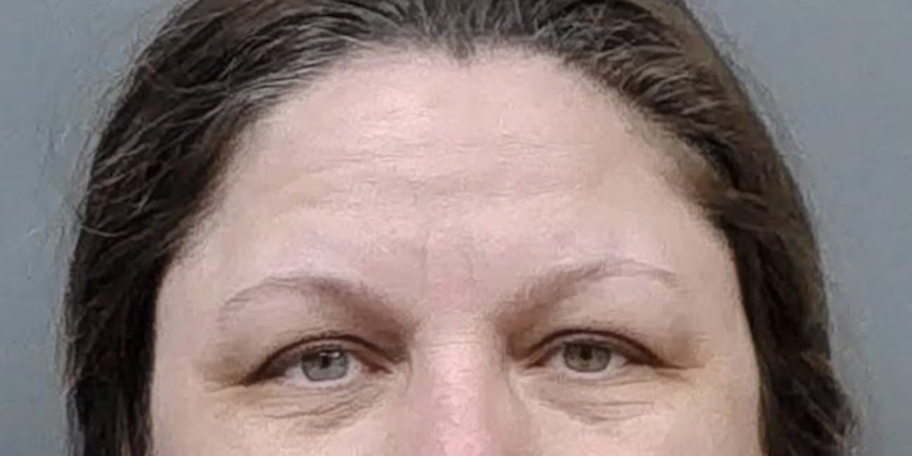 Bradenton Shooting Leaves One Dead; Woman Charged in Killing of Two Ex-Husbands