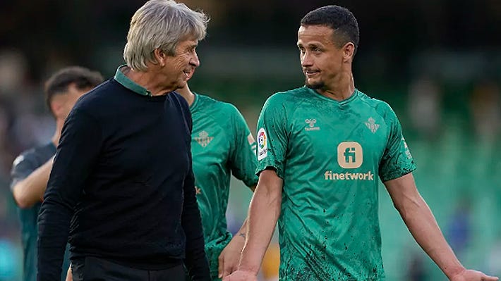 Habla muy poco, pero observa mucho"... Jugador revelación del Betis  desmenuza a Manuel Pellegrini | Emol.com