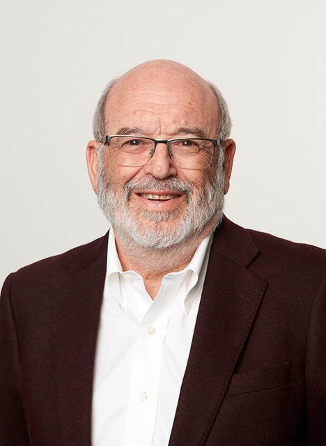 Portrait photo of Sir Peter Gluckman Portrait photo of Sir Peter Gluckman