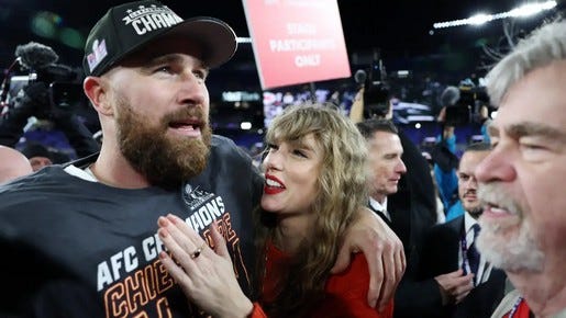 kelceswiftsuperbowl.jpg