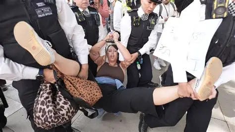 It's official: the police won't arrest IDF Brits for genocide, but they will arrest you for protesting against it