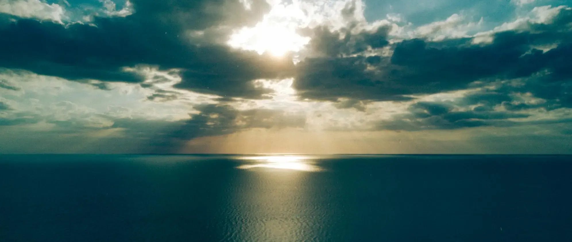 https://substackcdn.com/image/fetch/$s_!yY37!,f_auto,q_auto:good,fl_progressive:steep/https%3A%2F%2Fsubstack-post-media.s3.amazonaws.com%2Fpublic%2Fimages%2F301b3ab2-bec6-4898-aae5-8e9b77c68472_1992x844.webp