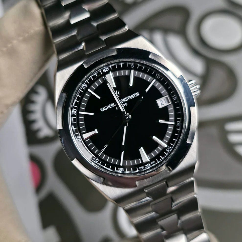 Vacheron Constantin Overseas Date 4500V/110A-B483 Listing Image 1 Vacheron Constantin Overseas Date 4500V/110A-B483 Listing Image 1