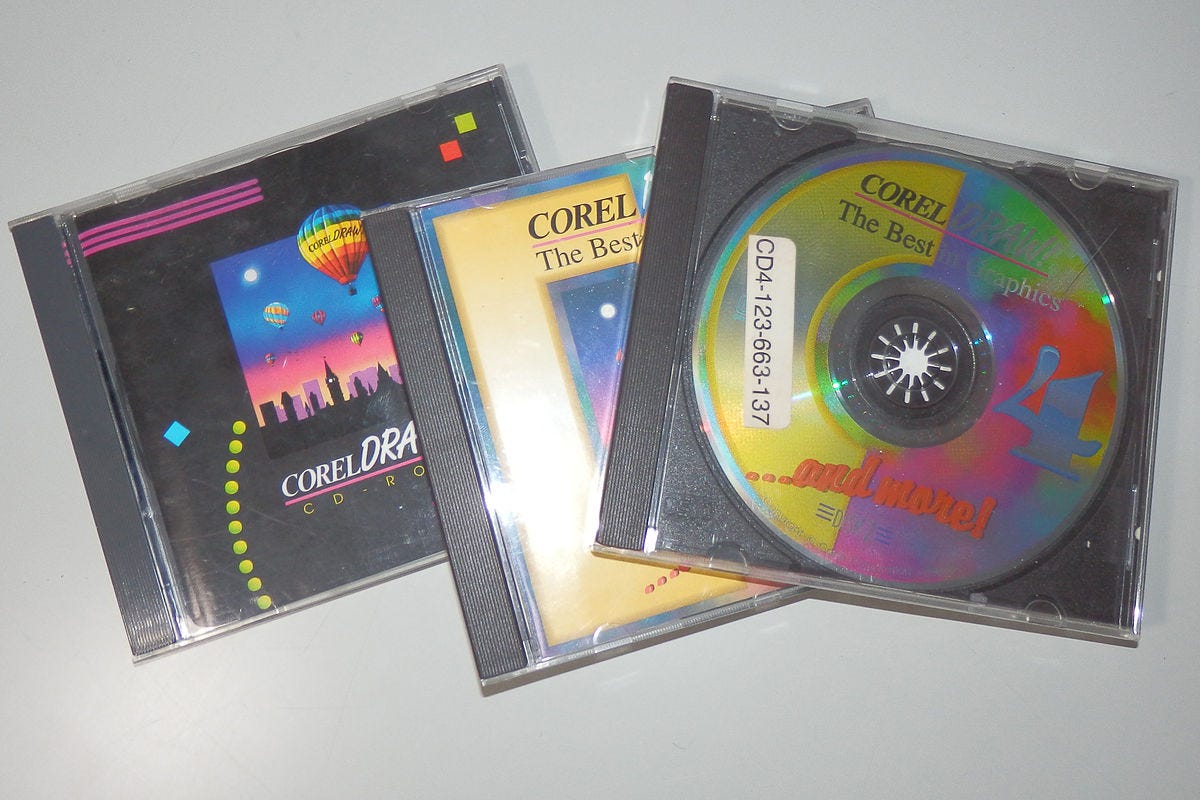 File:CorelDraw CD versions 2 3 4.JPG - Wikimedia Commons