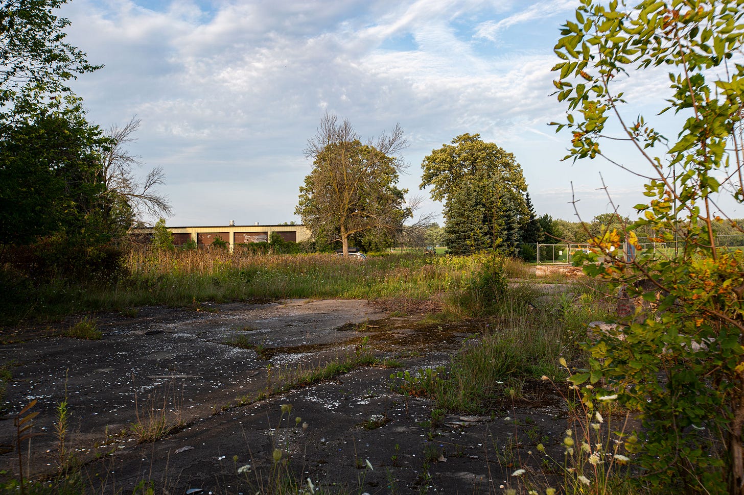 The Love Canal neighborhood as it looked in September 2023. Photo by Eric F. Coppolino / Chiron Return