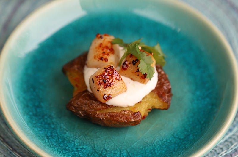 Crispy Smashed Potatoes with Bay Scallops, Cook the Vineyard Crispy Smashed Potatoes with Bay Scallops, Cook the Vineyard