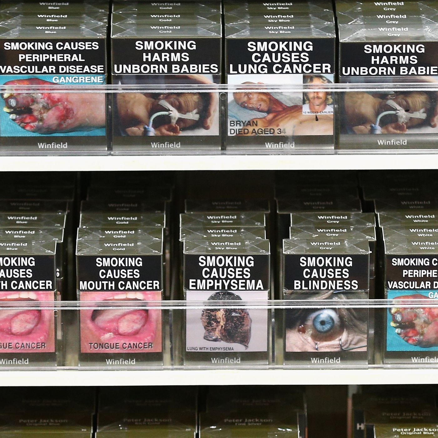 The simple trick Australia is using to reduce smoking rates - Vox