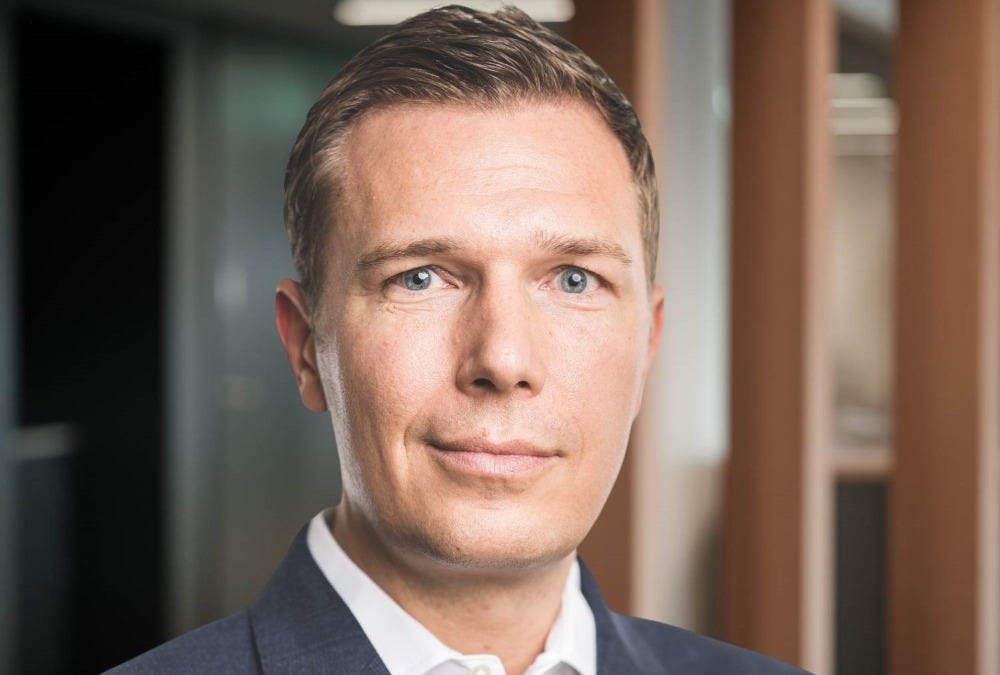 Blue Earth Capital raises more than 0m for impact secondaries strategy Blue Earth Capital raises more than 0m for impact secondaries strategy