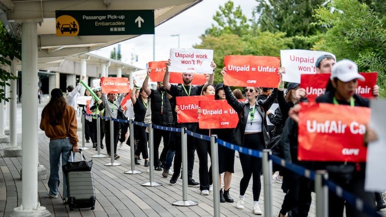 What is ground pay? A sticking point in the Air Canada flight attendant  strike, explained | CBC News