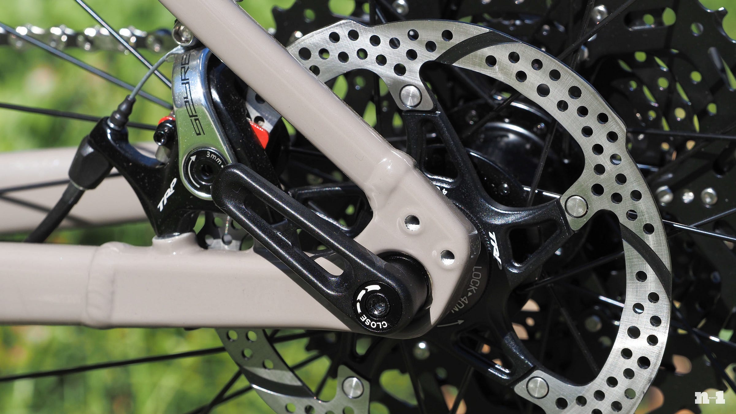 Van Rysel GRVL AF rear dropout