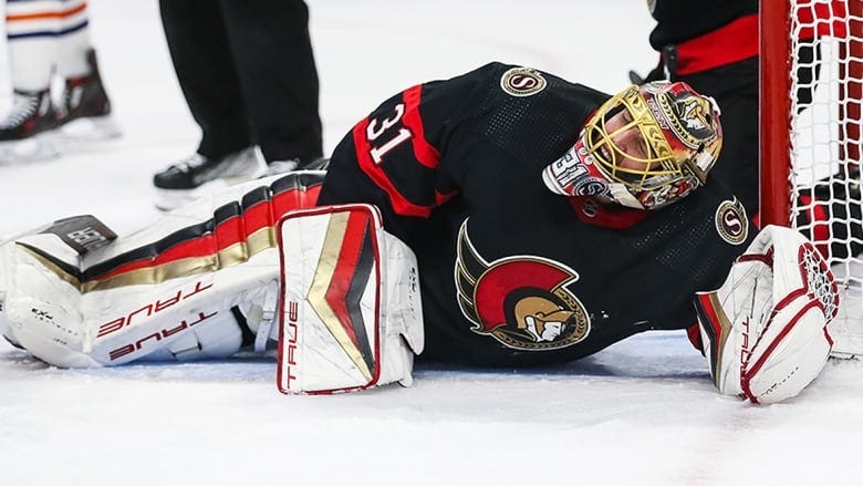 Senators goalie Forsberg tears MCL in both knees, out indefinitely, GM says  | CBC Sports