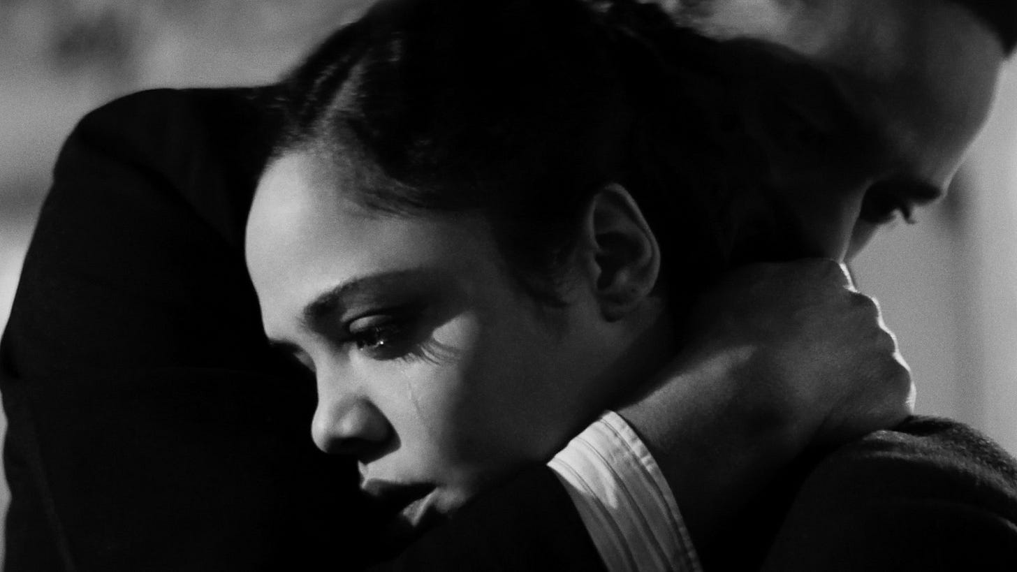 Netflix&#39;s &#39;Passing&#39; Is a Delicate Yet Brutal Film - The Atlantic