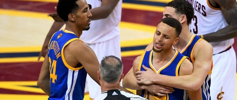 swtephen curry threw mouthpiece during game 6 nba finale swtephen curry threw mouthpiece during game 6 nba finale