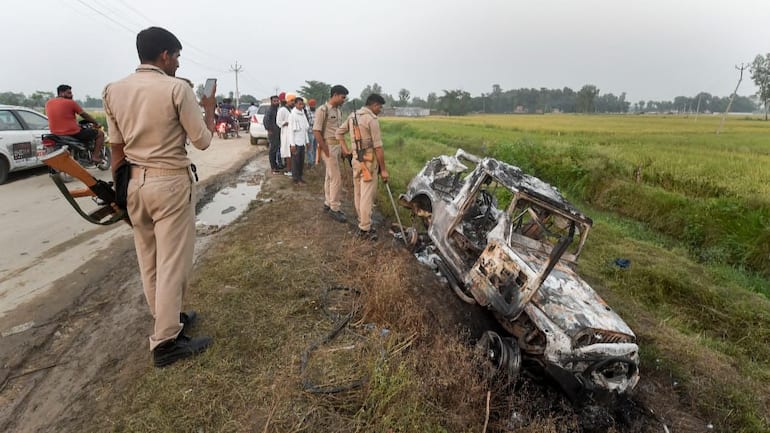 SC takes suo motu cognizance of Lakhimpur Kheri violence, CJI-led bench to  hear matter on Thursday - India News