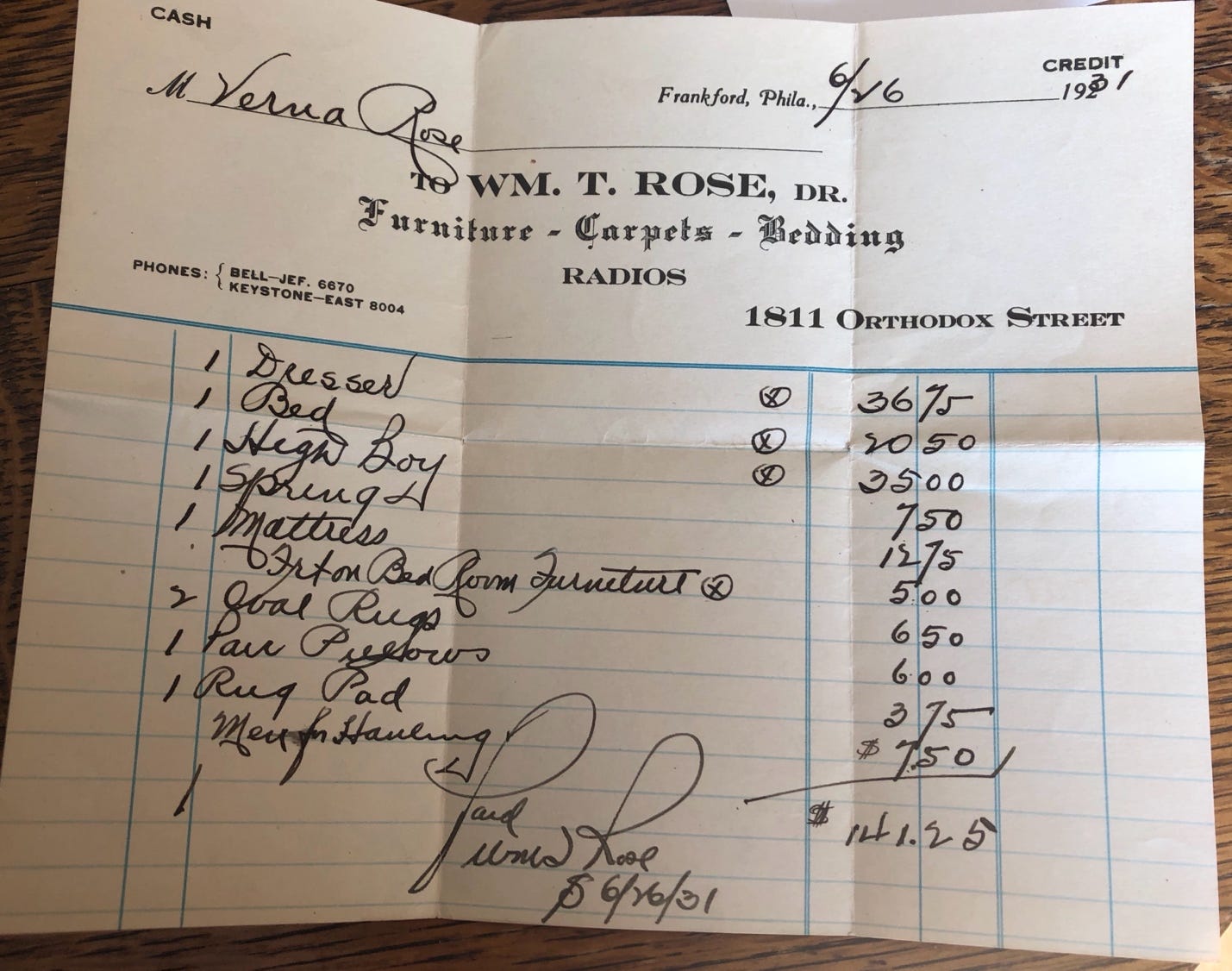 A receipt with writing on it

Description automatically generated