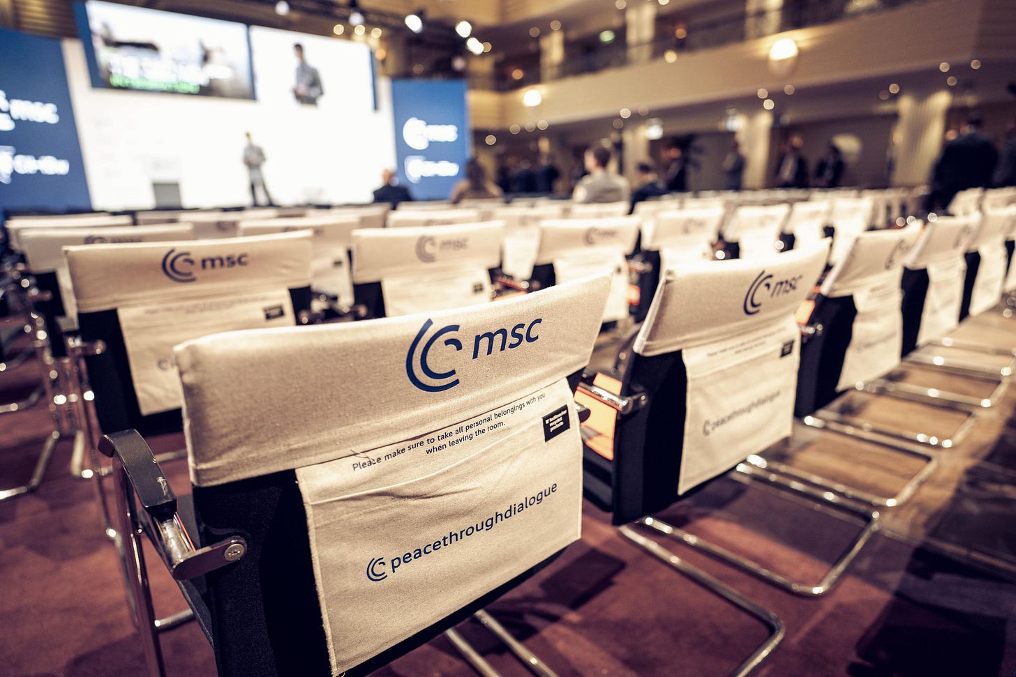 Under Destruction | Linea di faglia