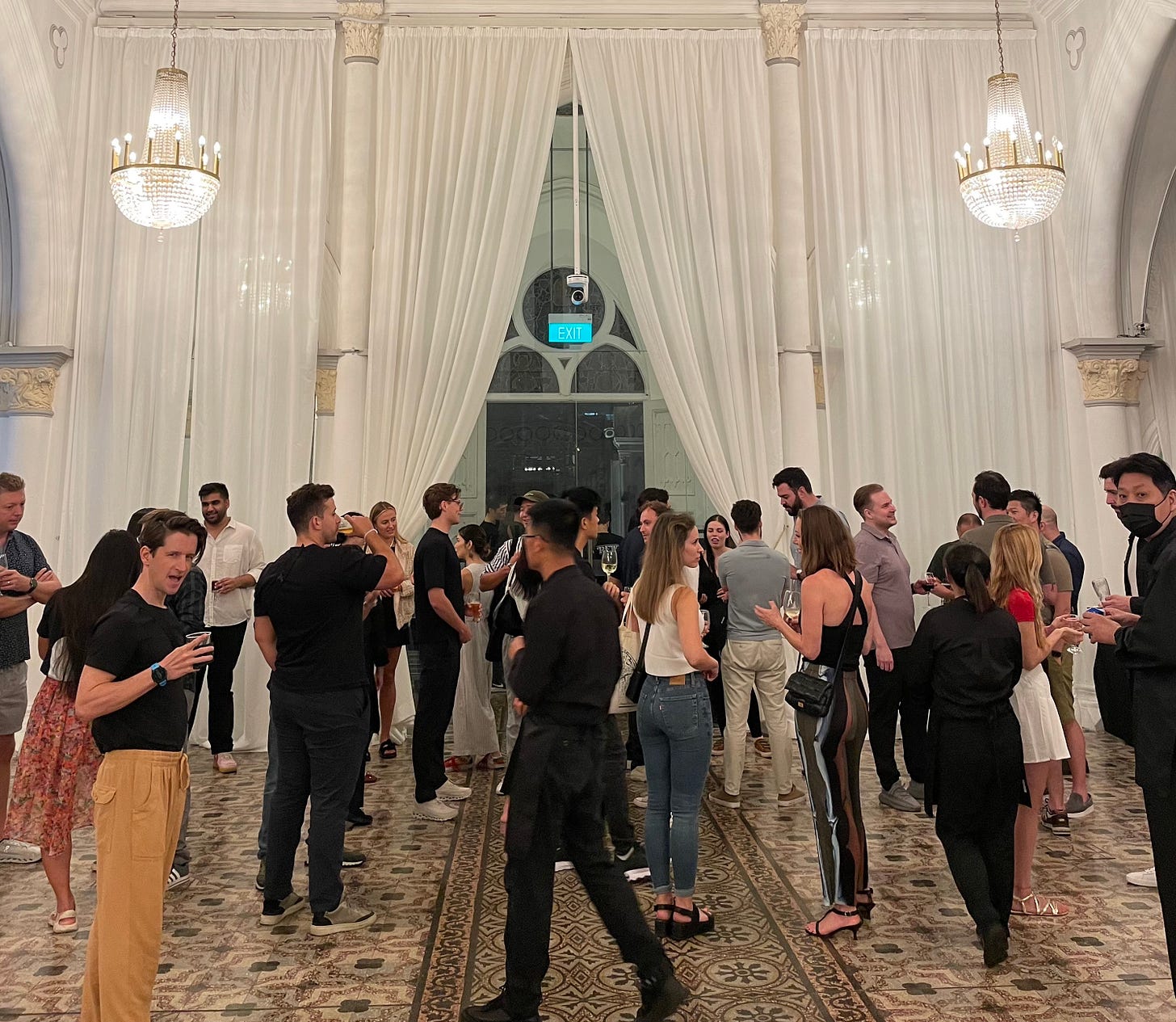 Safary’s marketing oriented event hosted at Token2049 in Singapore Safary’s marketing oriented event hosted at Token2049 in Singapore