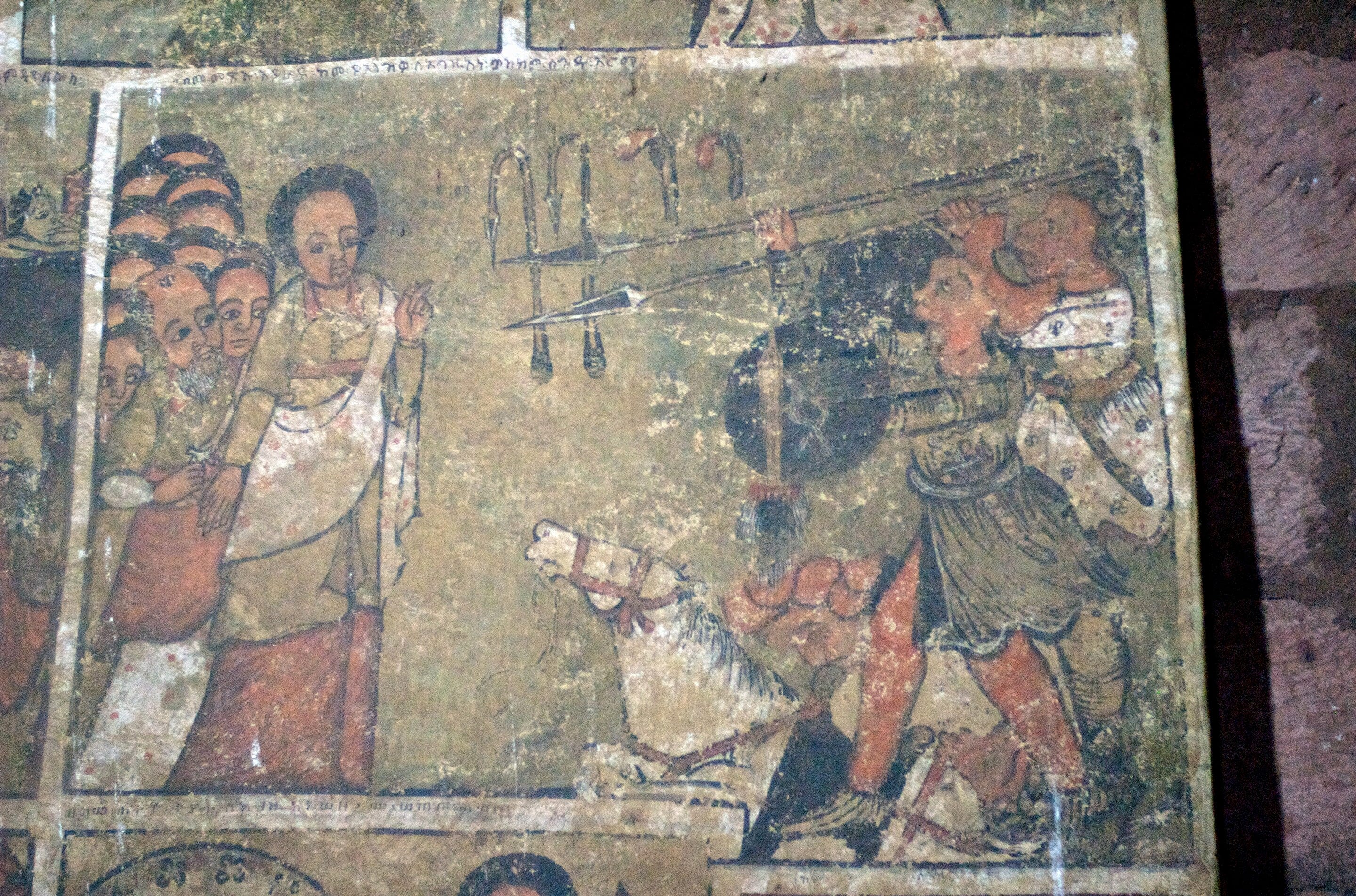 Pastdan ayollar teshiklarining fotosurati