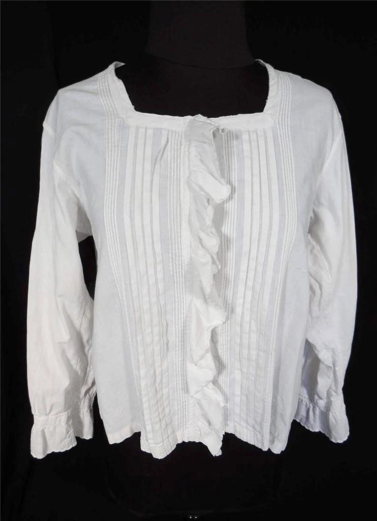 RARE FRENCH 1920'S-1930'S WHITE COTTON TUCKED FRONT BLOUSE SIZE LARGE - Picture 1 of 1 RARE FRENCH 1920'S-1930'S WHITE COTTON TUCKED FRONT BLOUSE SIZE LARGE - Picture 1 of 1