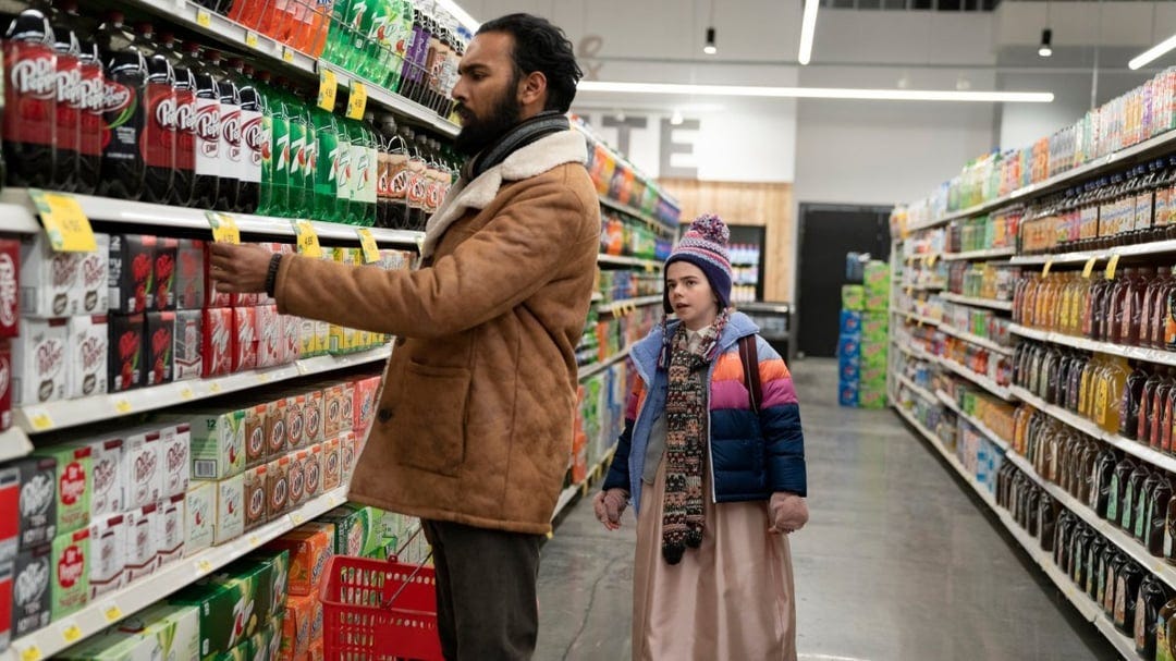 Himesh Patel and Mackenzie Davis on Station Eleven: 'Are people sick of  pandemic shows?' : r/television