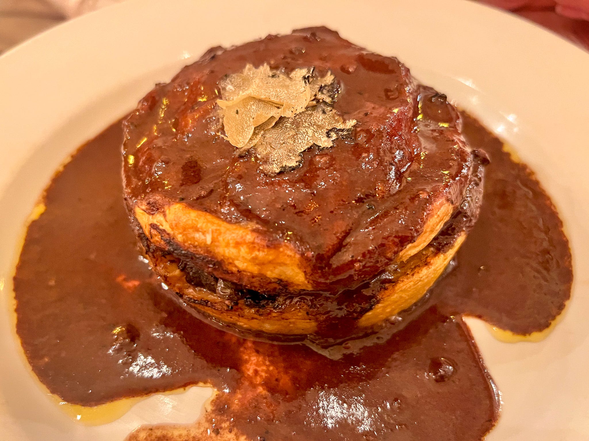 Auberge Bressane classic Paris bistro near the Eiffel Tower