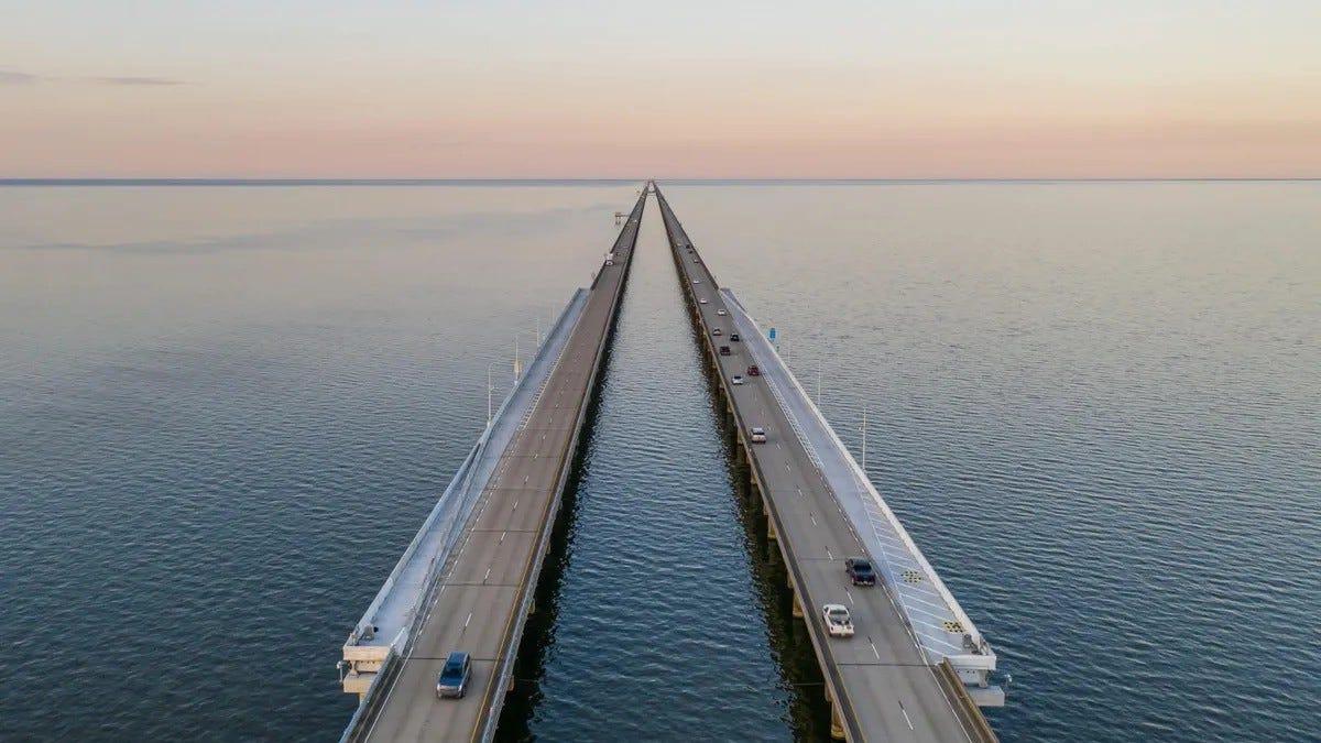 The Secret to Having More Great Ideas: Boredom - Blog About Writing - The Causeway Bridge Stretching Over Lake Pontchartrain