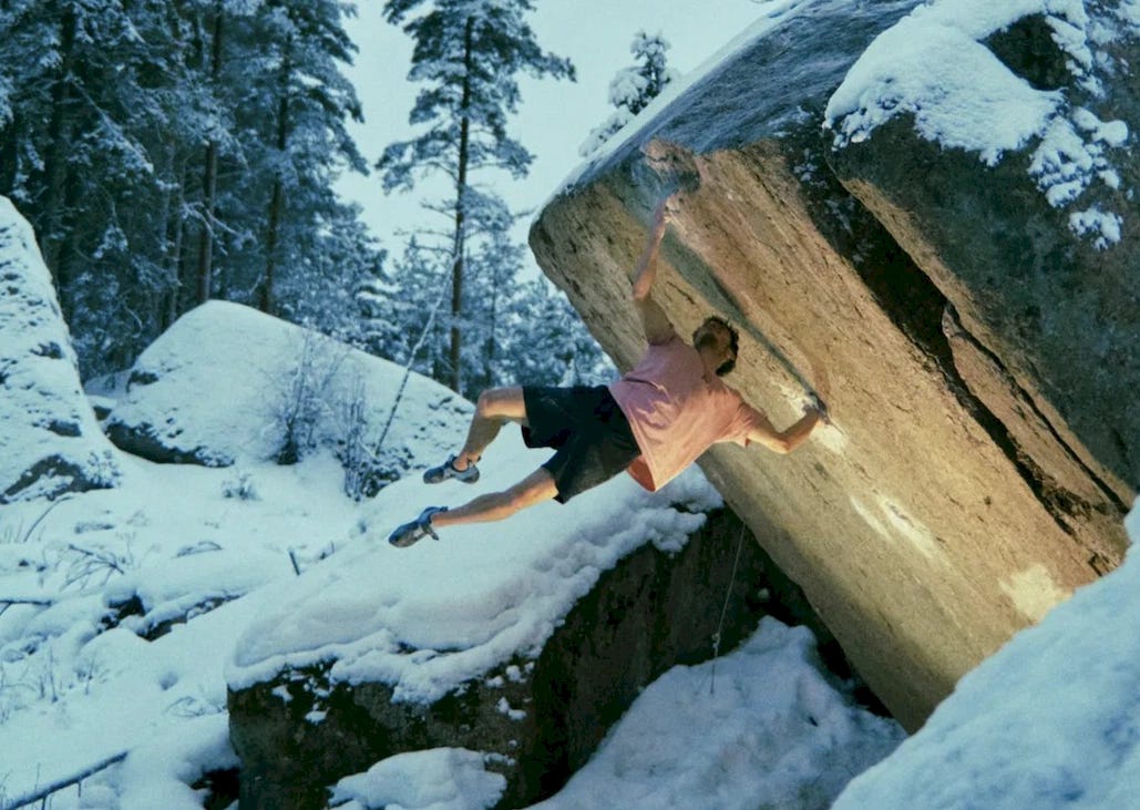 Simon Lorenzi wiederholt Burden of Dreams (9A) | Kletterszene