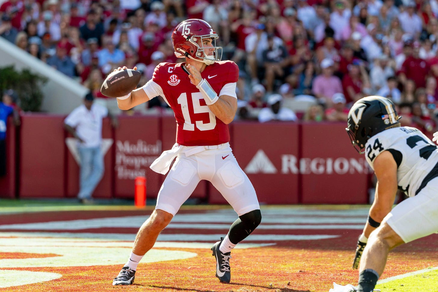 Ty Simpson Leads Bama to Another Win | Thunderbolt Radio