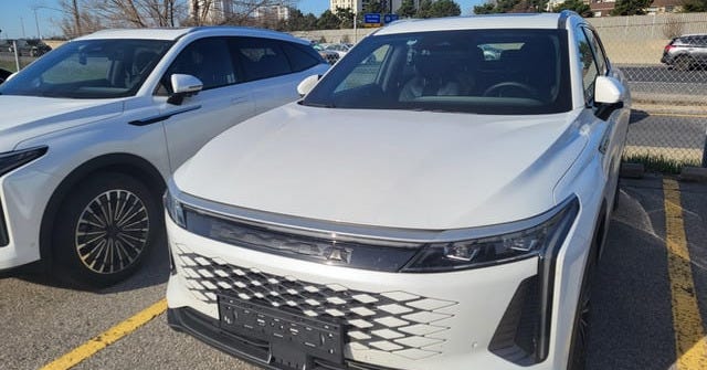 r/EVCanada - Chinese brand car found in Toronto