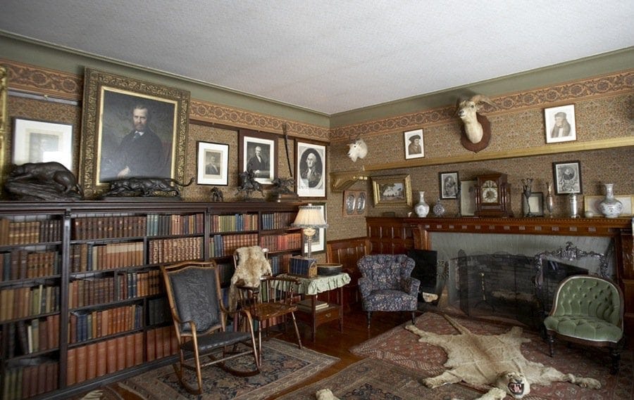 Theodore Roosevelt's library in Sagamore Hill [900 x 569] : r/bookporn
