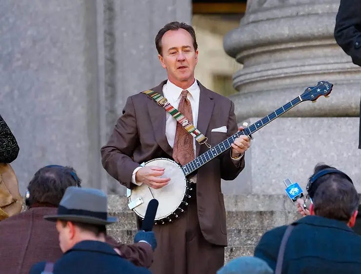 Edward Norton as Pete Seeger in "A Complete Unknown" (SEARCHLIGHT PICTURES) Edward Norton as Pete Seeger in "A Complete Unknown" (SEARCHLIGHT PICTURES)