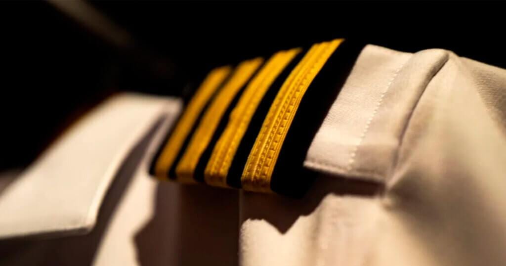 What is the meaning of the stripes in a plane pilot's uniform?