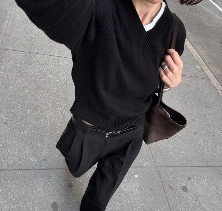 how to dress to fit in without being minimalistic How a minimal wardrobe need not be boring
