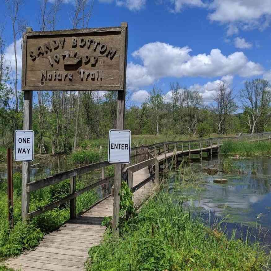 Sandy Bottom Park Nature Trail enter boardwalk