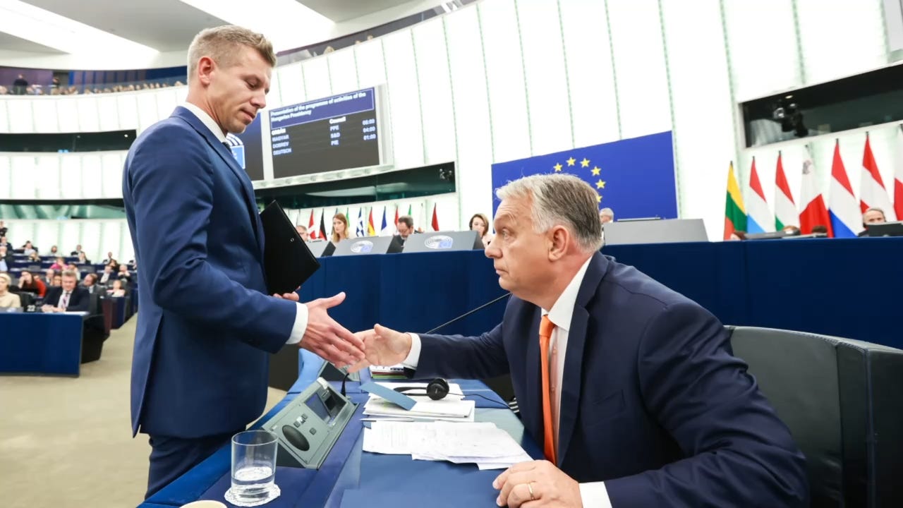 Magyar Péter: Orbán Viktor a legfrissebb közvélemény-kutatási adatokat látva kényszerülhetett arra, hogy kimondja a nevét Magyar Péter: Orbán Viktor a legfrissebb közvélemény-kutatási adatokat látva kényszerülhetett arra, hogy kimondja a nevét