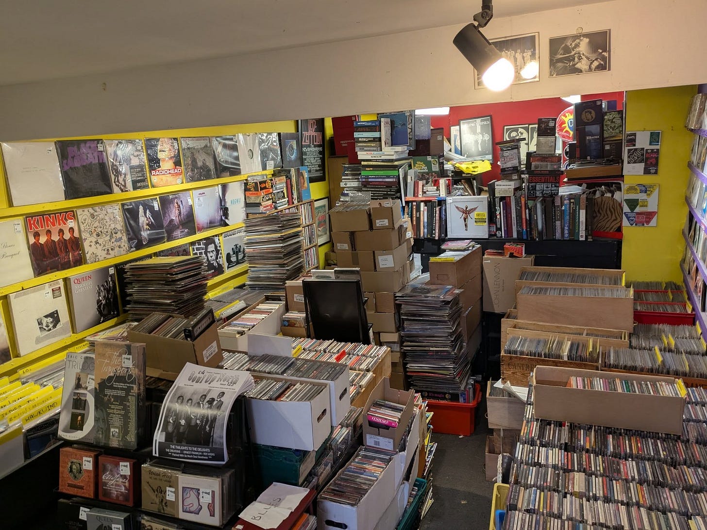 No photo description available.